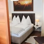 Schwarzenauer Апартаменты