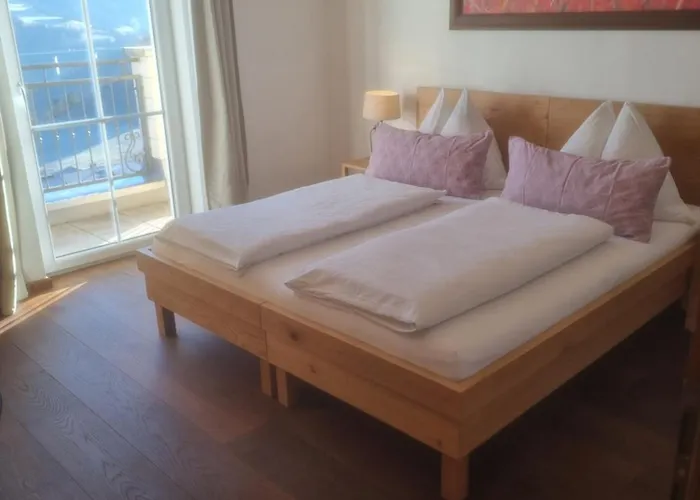 Schwarzenauer * Mutters